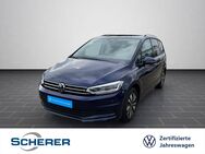 VW Touran, 1.5 TSI MOVE TRAVEL, Jahr 2023 - Saarbrücken