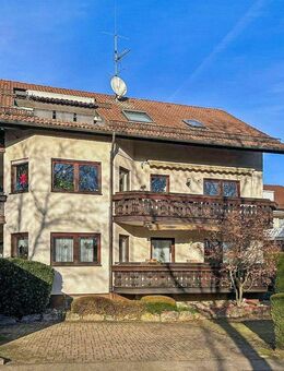 Wohnen mit Weitblick - großzügige 3,5-Zimmer-Wohnung mit zwei Balkonen und Garage in Stammheim - Stuttgart