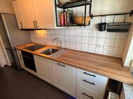 Einbauküche in Landhausstil mit Geräten - Stuttgart