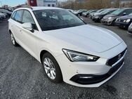 Seat Leon, 1.0 eTSI Style Mild-Hybrid PDChi Android-Auto Light Ausweichassistent, Jahr 2022 - Boxberg (Baden-Württemberg)