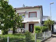 Reihenendhaus mit schönem Garten in Breisach-Oberrimsingen - Breisach (Rhein)