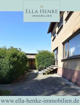 Großes Ein- bis Zweifamilienhaus zum Modernisieren mit 2 Garagen + großem Carport. - Flöthe
