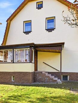 **Sanierungsbedürftige Altbauperle mit riesigem Garten und Charme** - Berlin