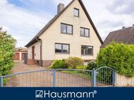 Attraktives Zweifamilienhaus in beliebter Wohnlage von Norderstedt-Garstedt! - Norderstedt
