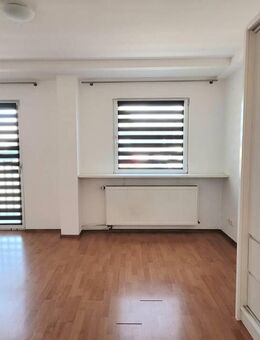 Teilmöbliertes Apartment mit französischem Balkon in Fernwald zu vermieten! - Fernwald