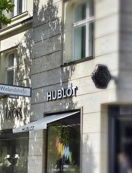 immo-schramm.de: Großzügige Jugendstilwohnung Nähe Ku'Damm im Dornröschenschlaf - Berlin
