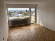 Kaiserslautern Lindenhof- Wohnung mit Humbergblick 3,5 Zimmer, Küche, Bad, Gäste WC, Balkon, Garage - Kaiserslautern