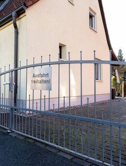 IMMONATION! Doppelhaushälfte in Fürth Stadeln - Fürth