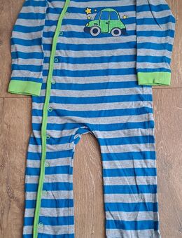 einteiliger Schlafanzug für Babys/Jungs Gr.98/104 von Liegelind - Königswinter
