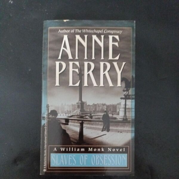 Slaves of Obsession von Anne Perry A William Monk Novel Taschenbuch auf englisch - Essen