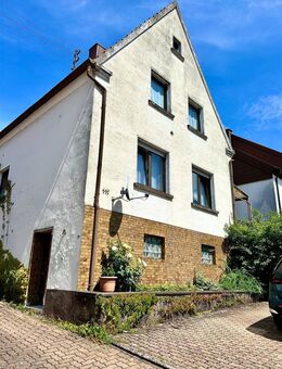 Eppelborn-OT: freist. Einfam.-Haus mit gr. Garage - Eppelborn