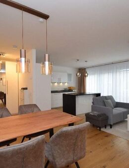 Möblierte Wohnoase mit Balkon und Tiefgaragenplatz Nähe Reichensperger Platz - Köln