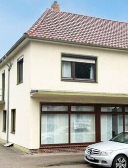 Wohn- und Geschäftshaus mit rückwärtigem Bauplatz in bester Lage! - Achim