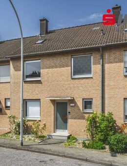 Attraktives Einfamilienhaus mit sonnigem Garten, Doppelgarage und Ausbaureserve im Dachgeschoss - Mönchengladbach