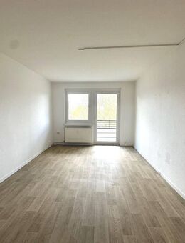 Moderne 4-Zimmer-Wohnung mit Balkon in Görlitz - Görlitz