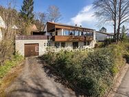 Architektenhaus in Top-Lage mit Schwimmhalle und Walberla-Blick - Ebermannstadt