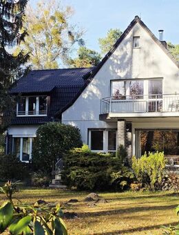 Großzügiges Familienanwesen mit parkähnlichem Grundstück in Waren (Müritz) - Waren (Müritz)