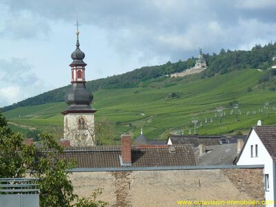 Erstbezug nach Sanierung. Geräumige 3-Zimmerwohnung in schöner Jugendstilvilla in Rüdesheim