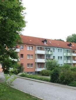 Klein aber Fein - kleine 1 - Raum Wohnung im Dachgeschoß - mit direktem Parkblick - Bad Muskau