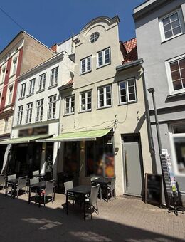 +++ Exklusive Chance - stark frequentiertes Geschäftshaus in Lübecks 1A-Lage ! +++ - Lübeck
