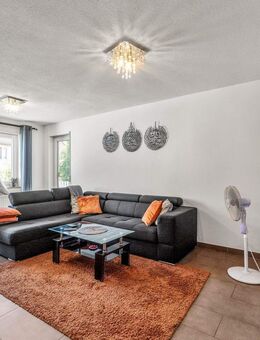 Wohnen mit Komfort - 4-Zimmer-Wohnung mit Terrasse & TG-Stellplatz in zentraler Lage von Horheim - Wutöschingen