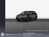 VW Tiguan, 2.0 TDI Allspace R-Line, Jahr 2023 - Filderstadt