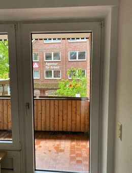 1 Zimmer-Wohnung in zentraler Lage mit Vollbad und Einbauküche - Buchholz (Nordheide)
