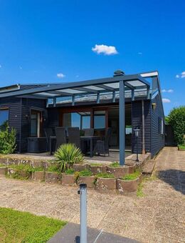 Traumhaus direkt an der Weser: Wohnen mit einzigartigem Panoramablick - Brevörde