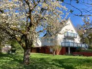 Perfekt für Familien! Einfamilienhaus auf einem 1111m2 großem Grundstück - Höchberg
