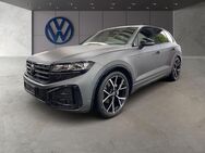 VW Touareg, 3.0 TDI R-Line IQ Light RC857J, Jahr 2024 - Frankfurt (Main)