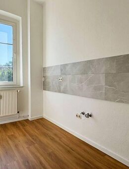 Zentral gelegene 2-Raum-Wohnung in Köthen - Köthen (Anhalt)