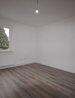 Geräumige Erdgeschosswohnung - Minden (Nordrhein-Westfalen)