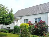 Familienfreundliches Haus mit großem Garten, Garage & Stellplatz, städtisch und doch in ruhiger Lage im Grünen - Dessau-Roßlau Mühlstedt