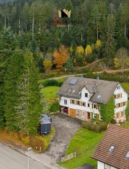 Ehemaliges Forsthaus besonders geeignet als Mehrgenerationenhaus mit großem Garten und Außenpool - Baiersbronn