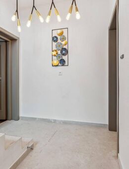PROVISIONSFREI ! - Hochwertig kernsanierte 3-Zimmer-Erdgeschosswohnung! - Schwabmünchen