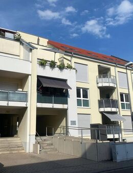 Gepflegte 3-Zimmer-Erdgeschosswohnung mit Balkon in ruhiger Lage von Ruchheim - Ludwigshafen (Rhein)