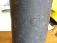 2 Stück antike Messbecher : Deciliter und o,5 Liter mit Eichpunzen - Birstein