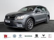 VW Tiguan, Comfortline Tiguan Comfortline, Jahr 2017 - Rellingen