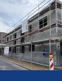 Neubau DHH Effizienz 40+ Wärmepumpe, Fußbodenheizung, Südlage - Düren