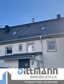 Ihr neues Eigenheim mit viel Potenzial Einfamilienhaus mit Garage in Schwenningen/Heuberg - Schwenningen (Baden-Württemberg)