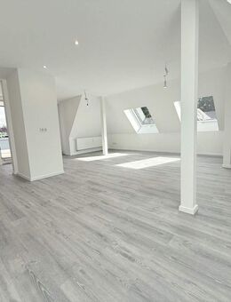 5-Zi.-Mietwohnung mit Dachloggia am Meierteich! - Bielefeld