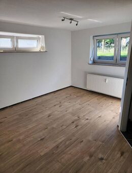 Möblierte 1-Zimmer-Wohnung mit Einbauküche in Rastatt-Niederbühl - Rastatt