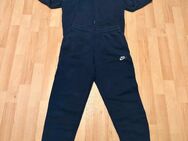 Marienblauer Nike Jogginganzug - Würzburg