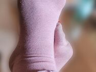 Getragene stinkende Socken 2-3 Tage von einer BBW MILF - Frankfurt (Main)