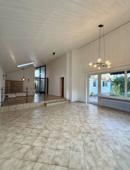 Architektenhaus mit Charme in Stadtbergen! - Stadtbergen