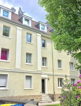 Frisch renovierte 2-Zi.-Whg. mit Tageslichtbad und Loggia - Wuppertal