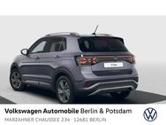 VW T-Cross, 1.0 l TSI R-Line, Jahr 2022 - Berlin