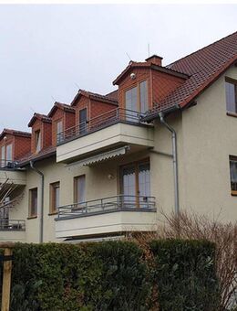 2 Dachgeschosswohnungen mit unverbaubaren Fernblick ins Osterzgebirge - Dresden