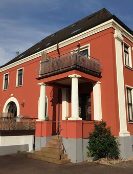 Geräumige 3-Zimmer Maisonette Dachgeschosswohnung zur Miete in Zerbst/Anhalt - Zerbst (Anhalt)