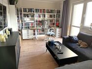 TOP-ANLAGE! Helle 4-Zimmer-Eigentumswohnung mit 2 Balkonen in kleiner, verkehrsberuhigter Wohnstraße - Bremen